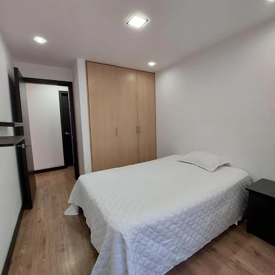Departamento Cerca Del Parque De La Carolina Apartment Quito